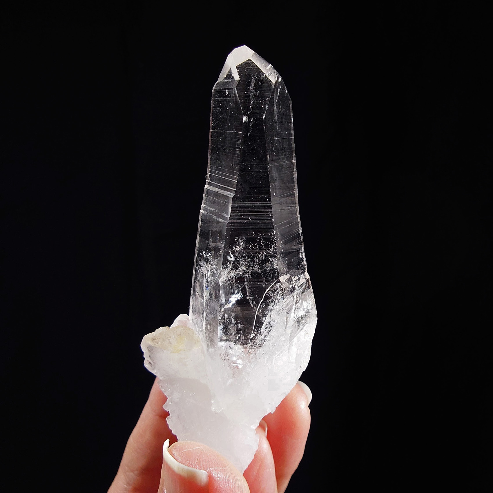 哥倫比亞．列木里亞水晶 (57g-252-25)