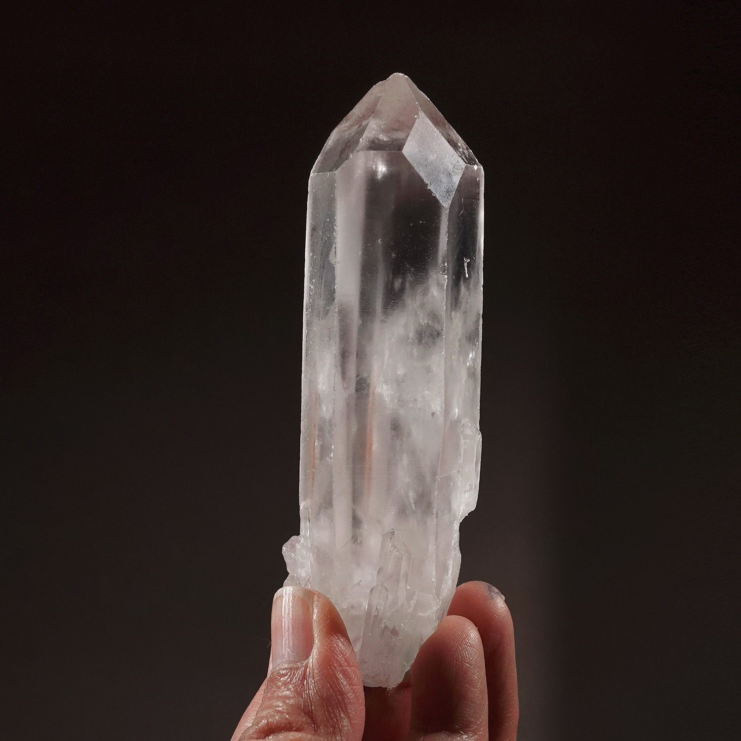 大師水晶 – 時光隧道水晶 | 126g (253-3)