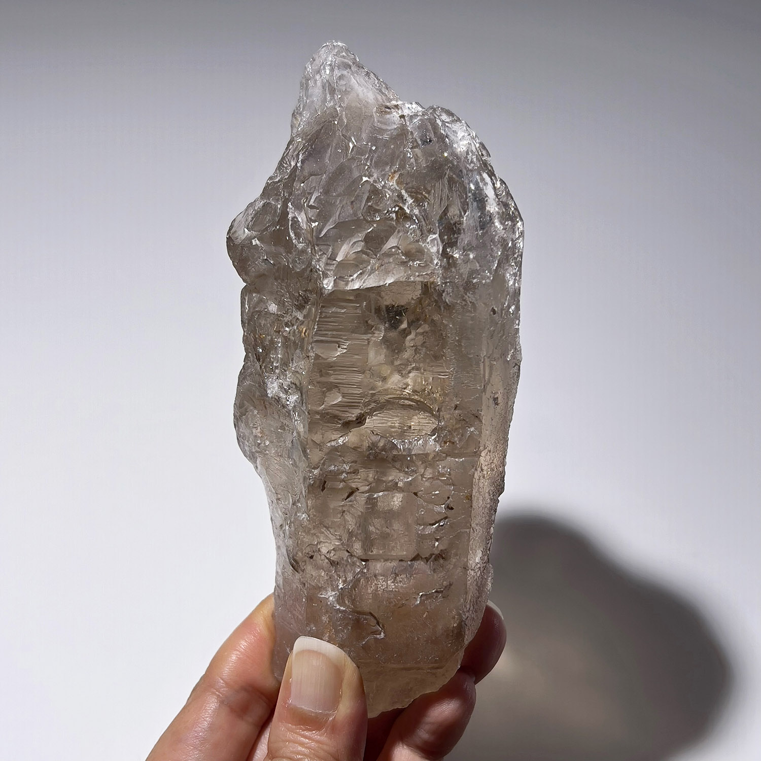 大師水晶 – 煙晶骨幹水晶 376g (256-5)