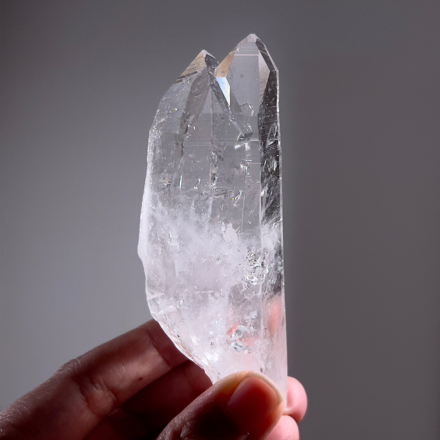 哥倫比亞．列木里亞水晶 #譚崔雙映大師水晶 (103g-25a-19)