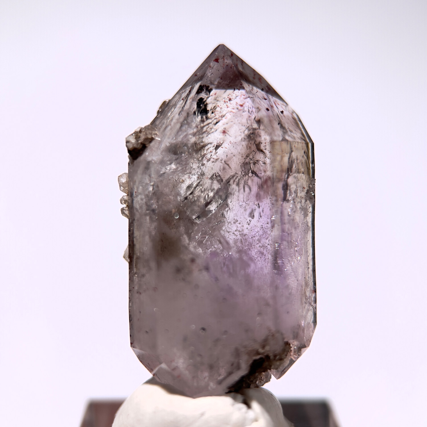 納米比亞-布蘭登堡金草莓幻影紫水晶 #資料庫水晶 16g (25b-19)