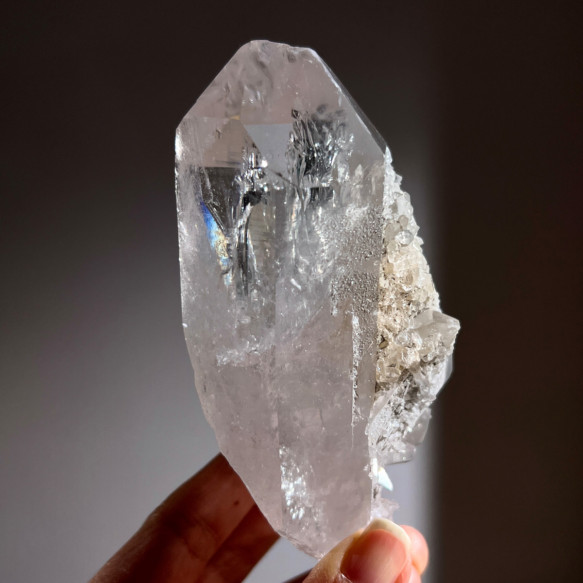 巴基斯坦喜馬拉雅水晶 313g (261-16)